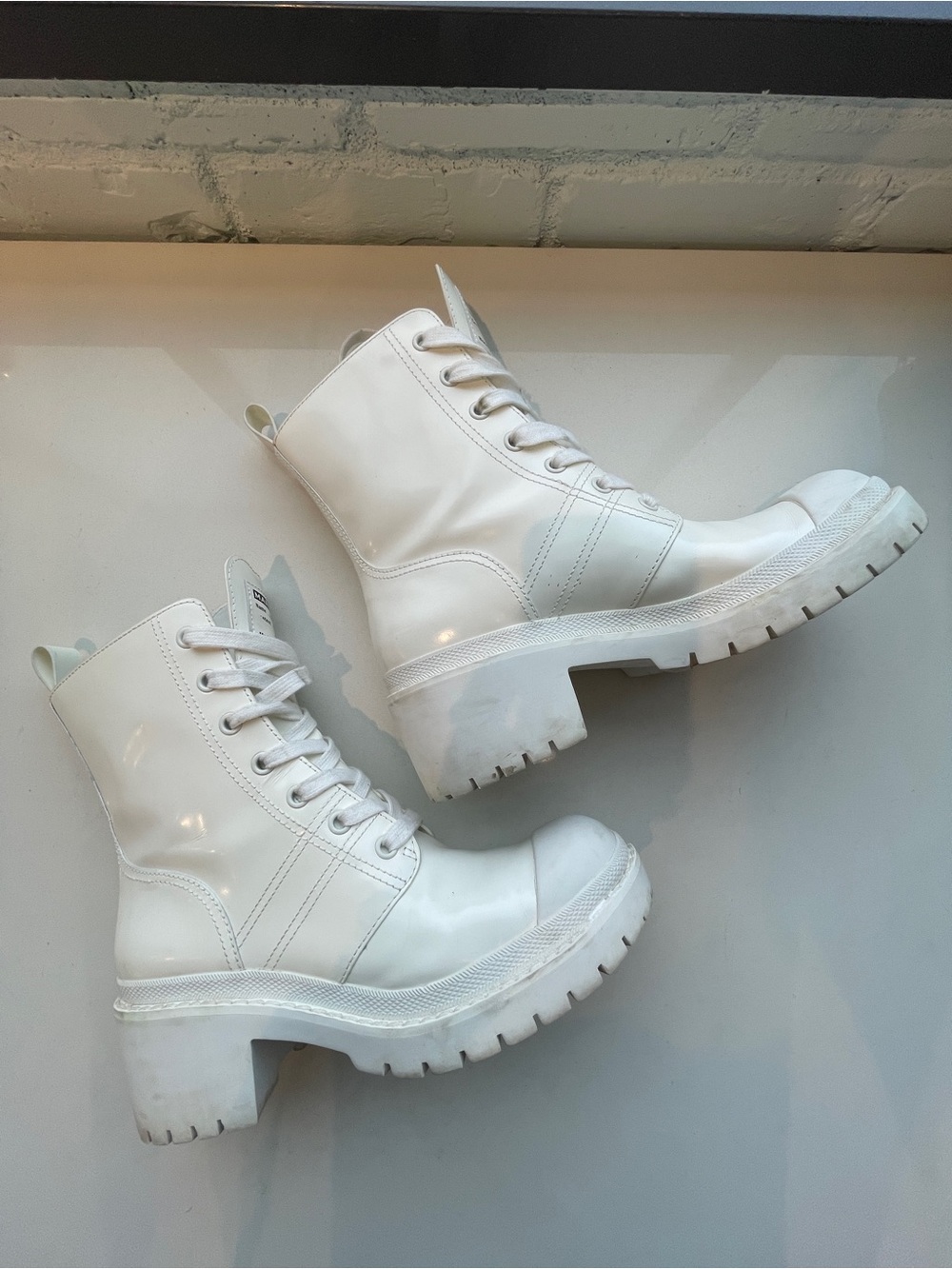 Marc Jacobs White Bristol Lace-Up Combat Boots